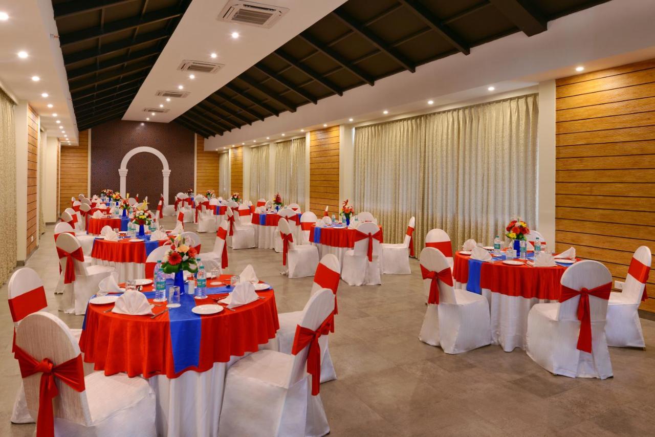 Rio Boutique Hotel Кандолим Екстериор снимка